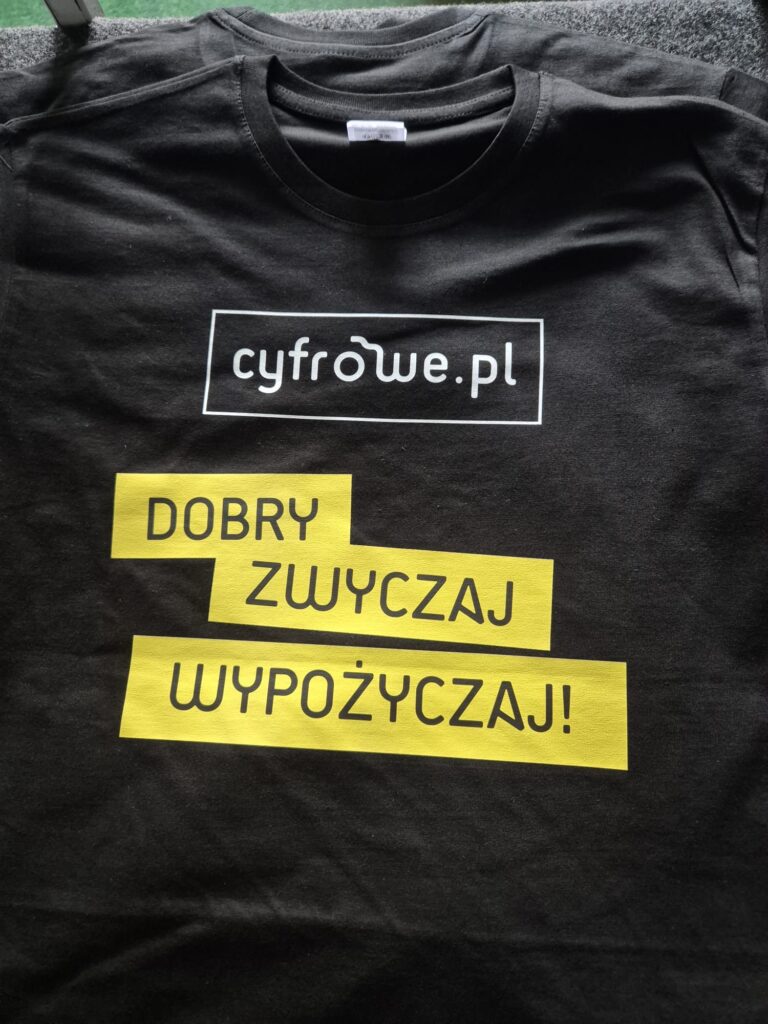 Opinie bustwear robimy nadruki drukarnia nadruków bydgoszcz mazowieckie koszulki z logo nadruk na koszulce logotyp grafika 3