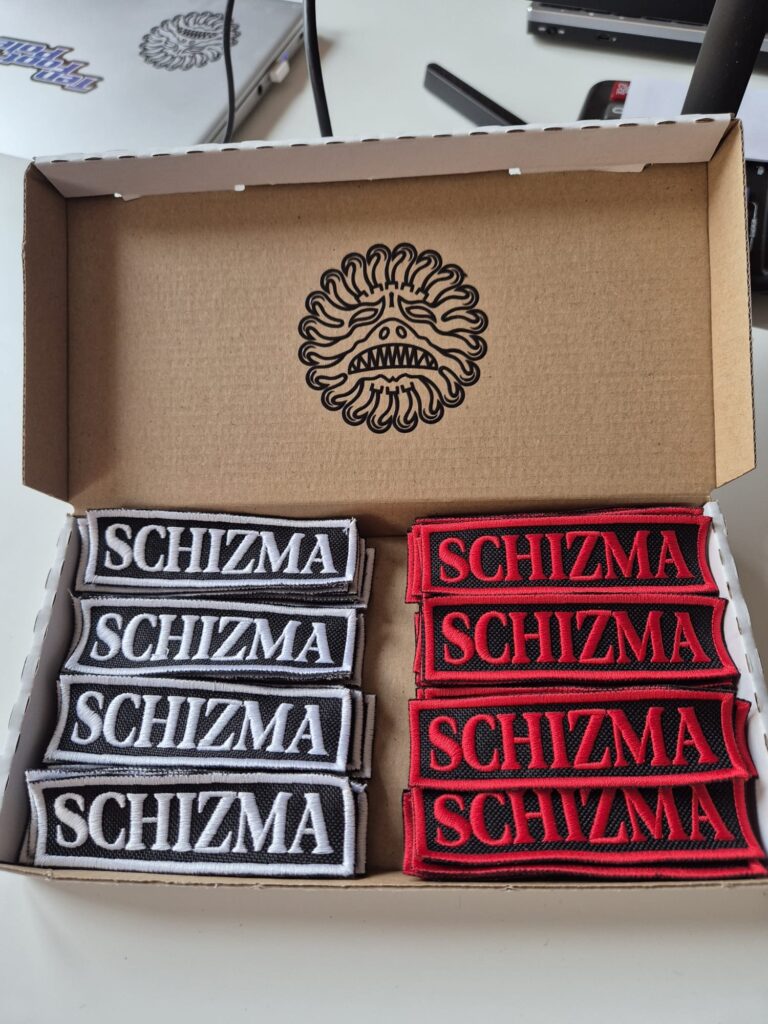 Opinie bustwear robimy nadruki drukarnia nadruków bydgoszcz mazowieckie koszulki z logo nadruk na koszulce logotyp sublimacja haft sitodruk metki haftowane logo